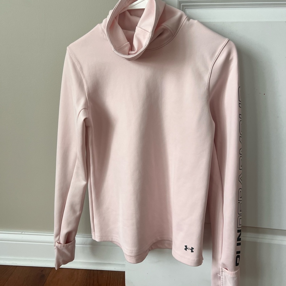 Under Armour Light Pink Fitted Hoodie for running size small